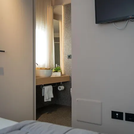 Elide Design 3*