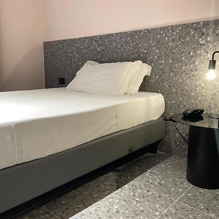 호텔 Elide Design 3*