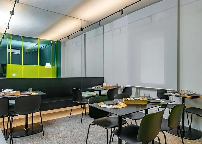 Hotel Elide Design 3*