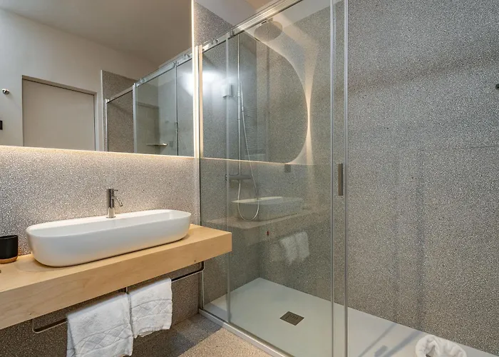 Hotel Elide Design 3*