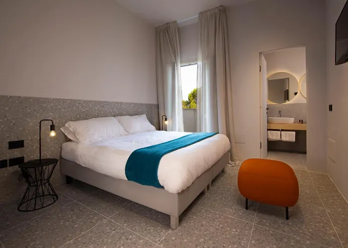 Elide Design Hotel 3*